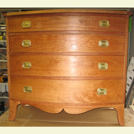 Dresser with curved drawers. Bent laminated drawers done with a vauum press